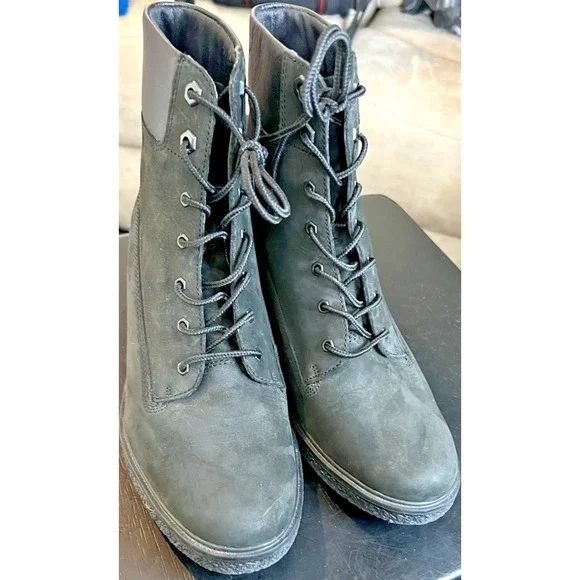 Timberland Women's Brinda Lace-Up Boot Size 9 Black Nubuck Leather (A3660) - Picture 7 of 11